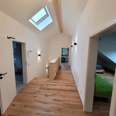 Appartement Attic On Starnberg
